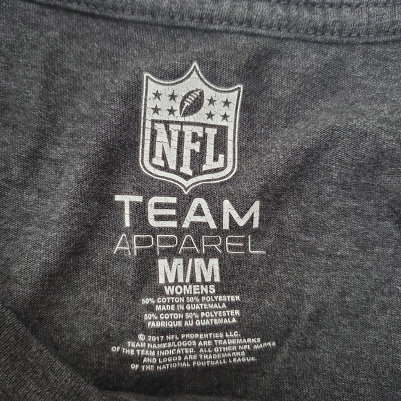 NFL Team Apparel New England Patriots Grey T-Shirt Women's Medium - Picture 4 of 6